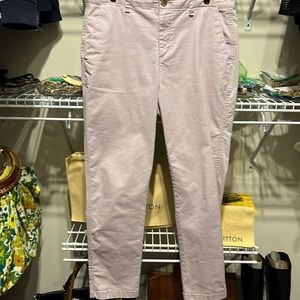 Gap Girlfriend Khaki, size 6